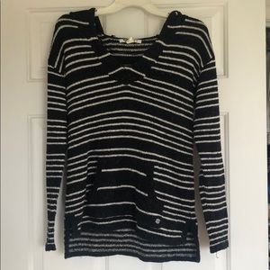Roxy sweater